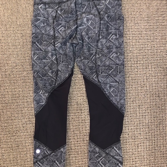 Lululemon leggings - Picture 2 of 2